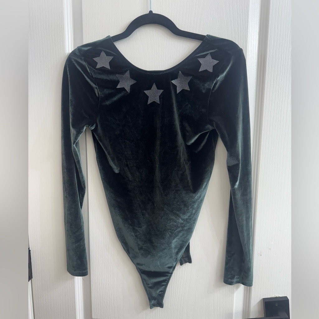 Elegant Green Velvet Star Bodysuit